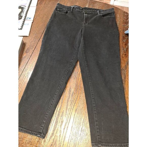 Size 16 Talbots Flawless Girlfriend Black Denim Jeans with Pockets Belt Loops - Picture 1 of 4